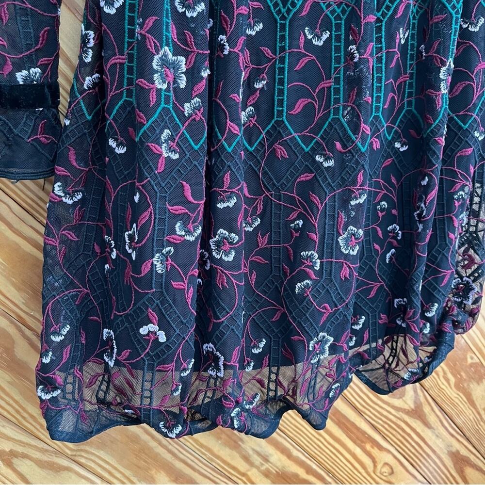 ML Monique Lhuillier Vine Embroidered Dress - Picture 5 of 8
